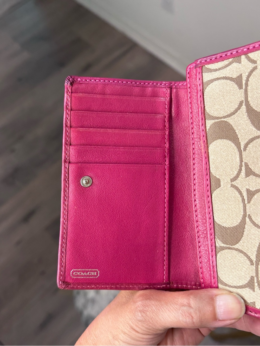Coach Poppy wallet - Picture 10 of 13